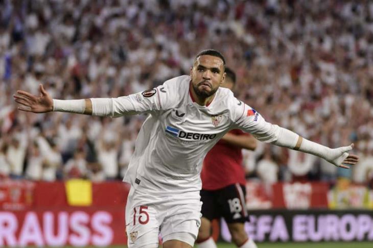 يوسف النصيري - اشبيلية 